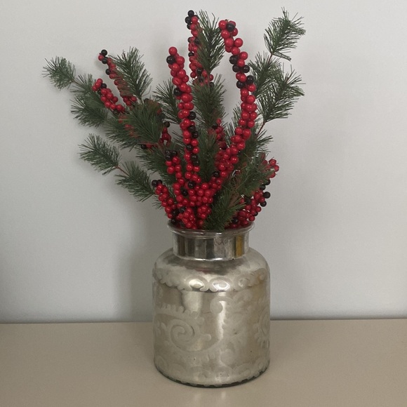 Mercury Glass inspired vase - Picture 4 of 6